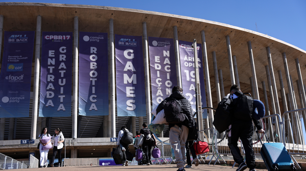 Capa da notícia: Campus Party Brasília dá a largada com foco em inovação e inteligência artificial com apoio da FAPDF